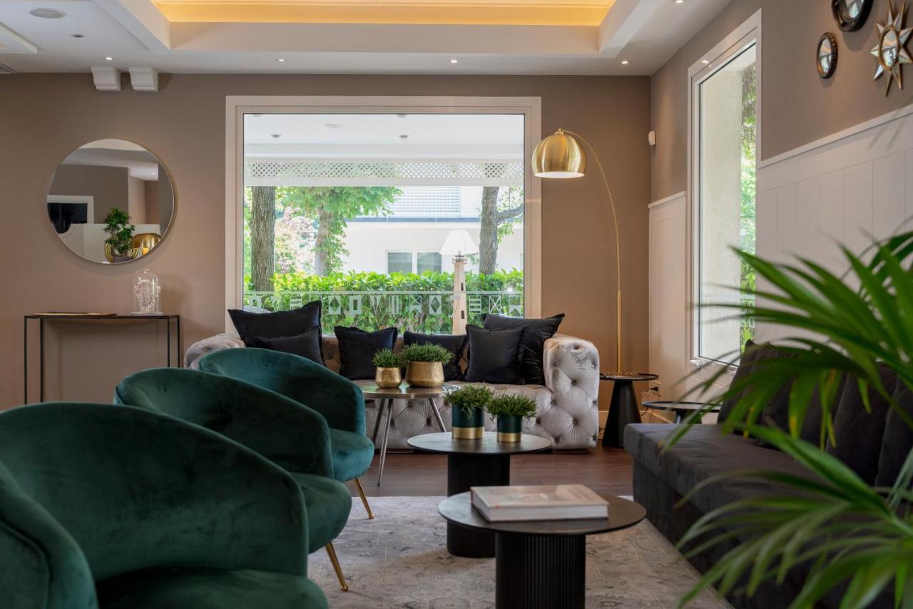 Hotel Maestrale Riccione Exterior photo